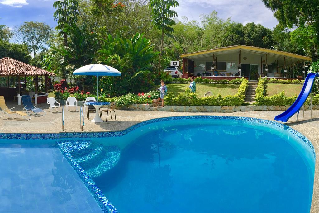 El Jardin De Los Colibries - Pereira, Risaralda Extérieur photo